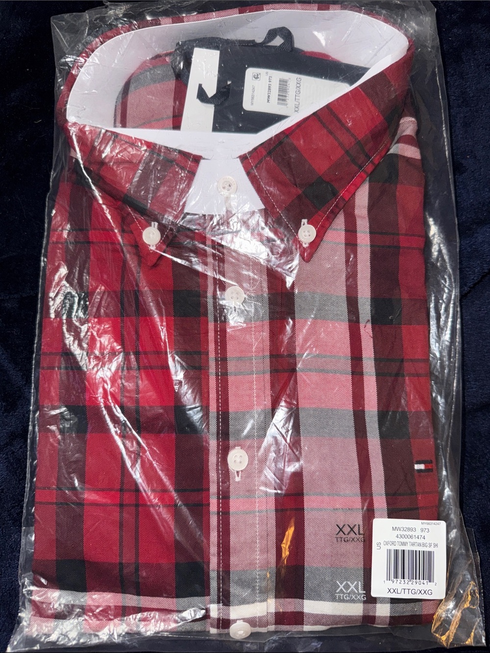 NWT Tommy Hilfiger Red and Black Plaid lightweight Button-Down Shirt XXL